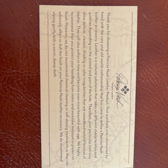 Patricia Nash Wristlet in great condition about 8 x 6in - Picture 7 of 9